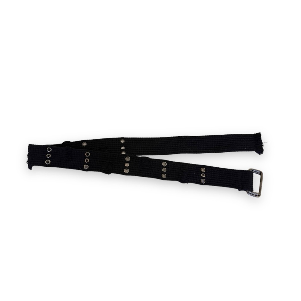 Vintage Distressed Riveted Black Belt